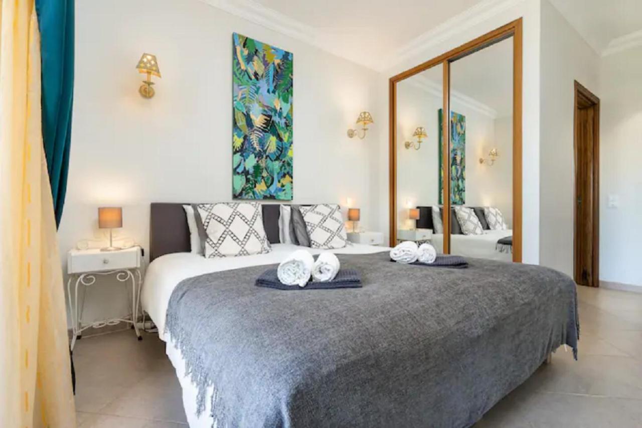 Apartment Wow Flat, Birdie, Golf, & Swimming Pool Lagos